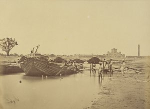 Bootsbrücke unterhalb des Martinière College am Gomti-Fluss