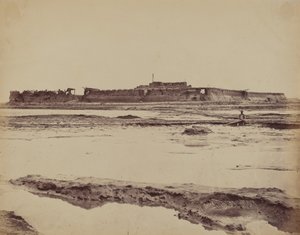 Außenansicht des Nord-Taku-Forts am Peiho-Fluss, zeigt den englischen und französischen Eingang, 21. August 1860 von Felice Beato