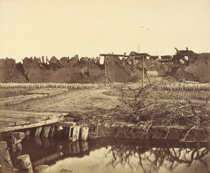 Außenansicht des Nordforts, zeigt den englischen Eingang von Felice Beato
