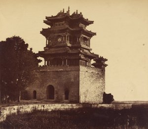 Kaiserlicher Sommerpalast vor der Verbrennung von Yuan Ming Yuan, 18. Oktober 1860 von Felice Beato
