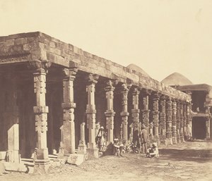 Innenraum des Hindu-Tempels in Kootub