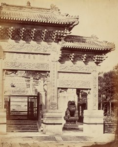 Teil des Eingangs zum Lama-Tempel in der Nähe von Peking, Oktober 1860