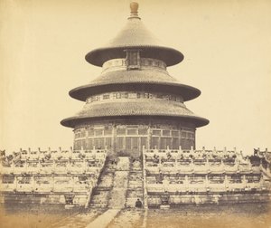 Heiliger Himmelstempel, wo der Kaiser einmal im Jahr in der chinesischen Stadt Peking opfert, Oktober von Felice Beato