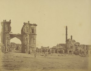 Der Uhrturm vor dem Bailee Guard Tor von Felice Beato