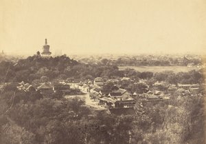 Ansicht der Gärten und des buddhistischen Tempels, Peking, Oktober 1860 von Felice Beato
