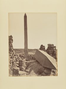 Detail der Obelisken und Hof der Karyatiden - Karnak