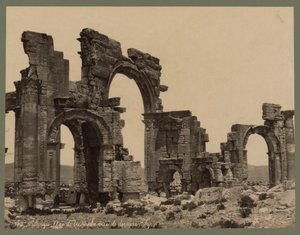 Eingang zur Großen Kolonnade, Palmyra, ca. 1875 (Albuminabzug)