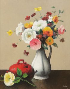 Weiße Vase und rote Schachtel