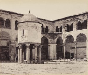 Brunnen im Hof der Großen Moschee (Umayyaden-Moschee), Damaskus von Francis Bedford