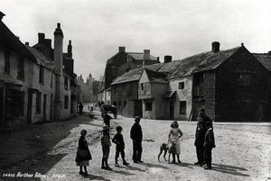 Northam Village, 1890 von Francis Frith
