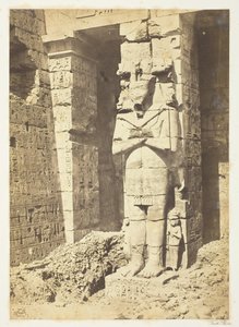 Osiride-Säulen in Medinet-Haboo, ca. 1857 von Francis Frith