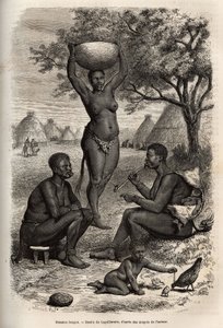 Typen und Aktivitäten der Frauen Bongos (Zentral-Sudan), mit ihrem Metallschmuck, Glocken und Klammern, die sie an ihren Ohren und Lippen tragen, Gravur nach der Zeichnung von Laguillermie, zur Illustration der Reise ins Herz Afrikas 1868-1871, von Dr. Geo