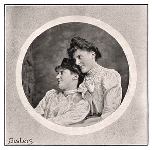 Schwestern von Frederick Downer and Sons
