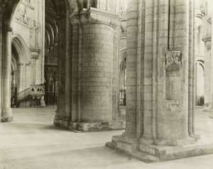 Kathedrale von Ely: Oktogon zum Chor vom nördlichen Kirchenschiff von Frederick Henry Evans