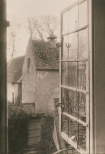 Aus einem Fenster im Kelmscott Manor, 1896 von Frederick Henry Evans
