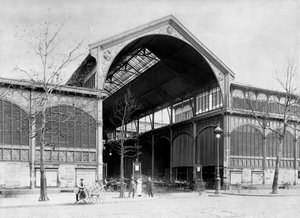 Eingang zu einem Pavillon des Zentralmarktes Les Halles, Paris, ca. 1900 von French Photographer