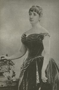 Madame Marguerite De Bonnemain, Geliebte von General Boulanger (s/w Foto) von French Photographer