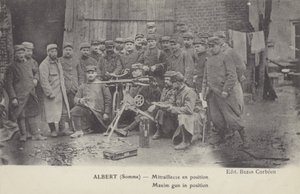 Maxim-Maschinegewehr in Stellung, Albert, Somme, Erster Weltkrieg von French Photographer