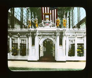 Pariser Weltausstellung: Pavillon der Vereinigten Staaten, Elektrische Abteilung, 1900 von French Photographer