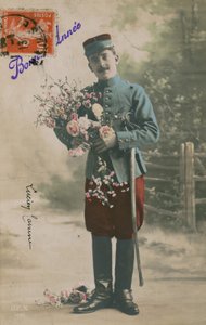 Soldat mit einem Blumenstrauß, Neujahrskarte 1913 von French Photographer