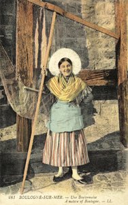 Traditionelle Kleidung von Boulogne von French Photographer