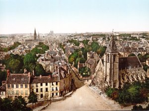 Blick auf Caen mit der Abtei Saint Etienne im Hintergrund, 1890-1900 von French Photographer