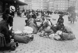 Kriegsflüchtlinge, Gare de Lyon, Paris, 1914
