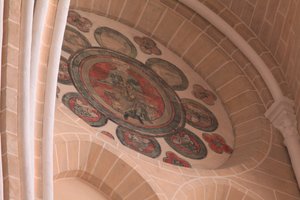 Ansicht einer bemalten Rosette in der westlichsten Bucht, Südseite von French School