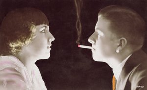 Paar mit einer Zigarette, 1917 von French School