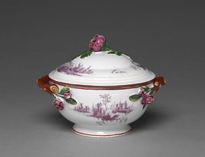 Gedeckte Schale, hergestellt von der Saint Clement Fabrik, ca. 1775