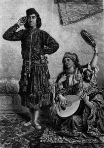 Ägyptische Musiker und Tänzer. Ein Mann hält Zimbeln zwischen seinen Fingern. Gravur in „Le Journal de la jeunesse“