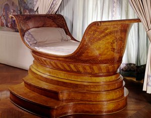 Empire-Stil: Mahagonibett von Francois Beaudry. 19. Jahrhundert Paris, Kunstgewerbemuseum von French School
