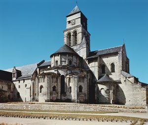 Außenansicht der Abteikirche