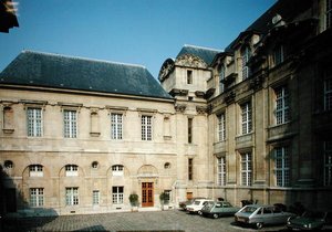 Außenansicht des Hotels Lamoignon, erbaut 1584 von French School