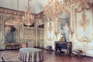 Innenansicht des Salle du Conseil (Ratssaal) 1701-55