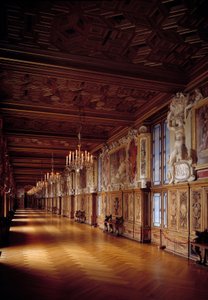 Innenansicht der Galerie François I in Fontainebleau von French School