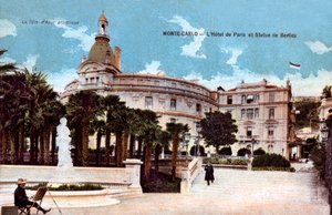Monte-Carlo, Hotel de Paris und Statue von Berlioz - kolorierte Postkarte Anfang des zwanzigsten Jahrhunderts von French School