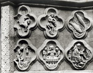 Vierpässe mit den Tierkreiszeichen und den Arbeiten des Jahres, aus der Kathedrale Notre-Dame in Amiens von French School