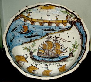 Salatschüssel mit Darstellung der Schifffahrt auf der Loire, Nevers, 1800