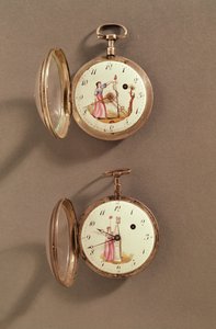 Zwei Taschenuhren mit revolutionären Symbolen (Metall & Emaille)