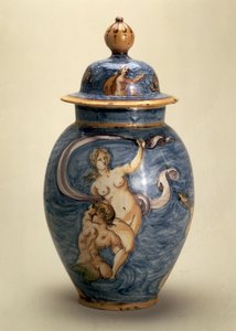 Vase, dekoriert mit Meeresgöttern, Nevers, frühes 17. Jahrhundert (Majolika mit polychromer Malerei) von French School