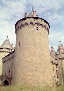 Ansicht eines Turms des Schlosses, 14.-15. Jahrhundert