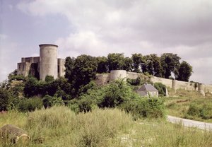 Ansicht des Tour de Talbot und der Burg (siehe auch 87683)
