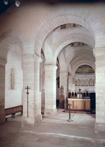 Ansicht des Chors, gebaut 806 n. Chr. von French School