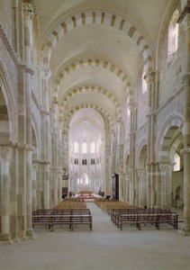 Ansicht des Inneren des Kirchenschiffs, ca. 1120-50