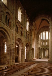 Ansicht des Kirchenschiffs vom Chor aus, 1020-1135 von French School