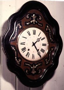 Weinberg-Uhr, französisch