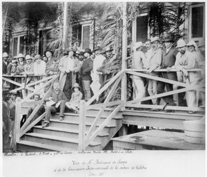Besuch von Vicomte Ferdinand de Lesseps (1805-94) und der Internationalen Kommission für den Bulebra-Abschnitt des Panamakanals, 1886 von French School