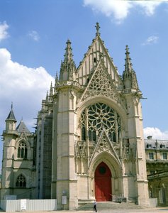 Westfassade der Kapelle