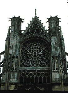 Westliches Rosettenfenster von French School